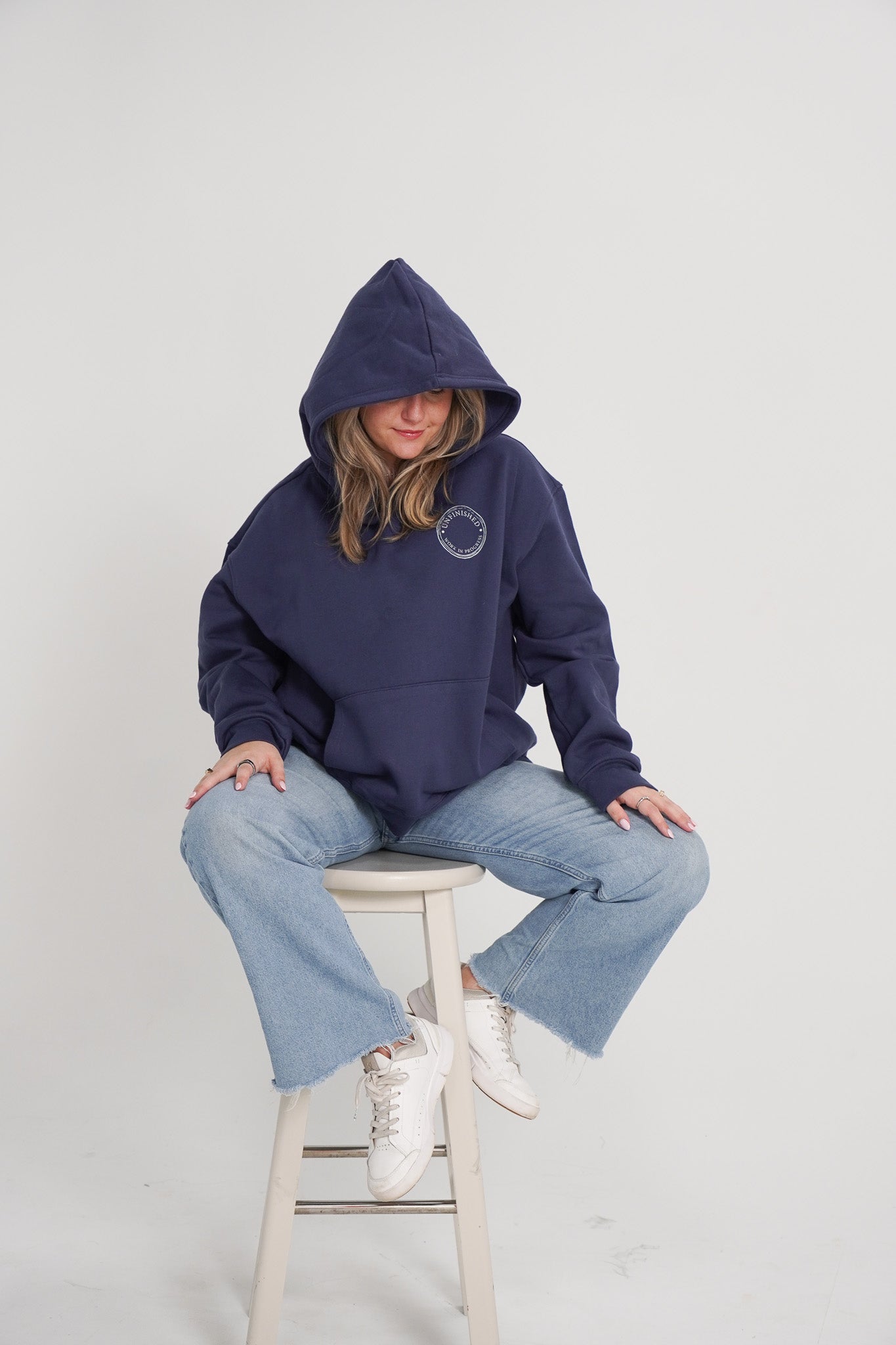 Mariposa HEALING Stamp Hoodie